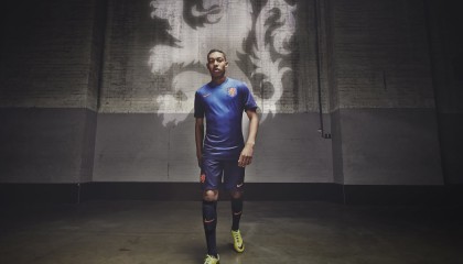 mk体育官方-足球世界风云，浙江队门线救险成转折，拜仁伤情更新后曼城豪取连胜